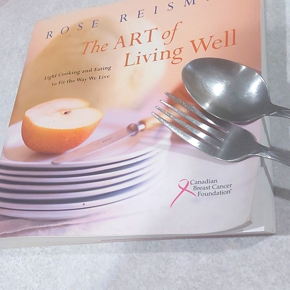 The Art of Living Well Book by Rose Reisman - Picture 1 of 5